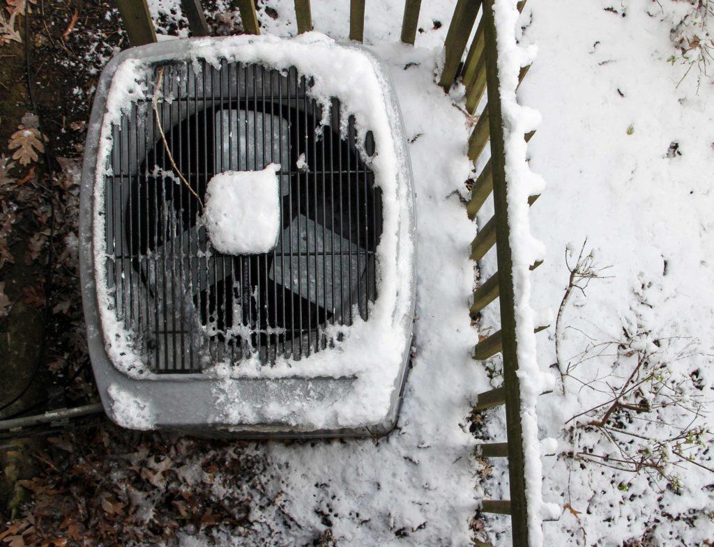 To Cover or Not to Cover Your Air Conditioner?￼