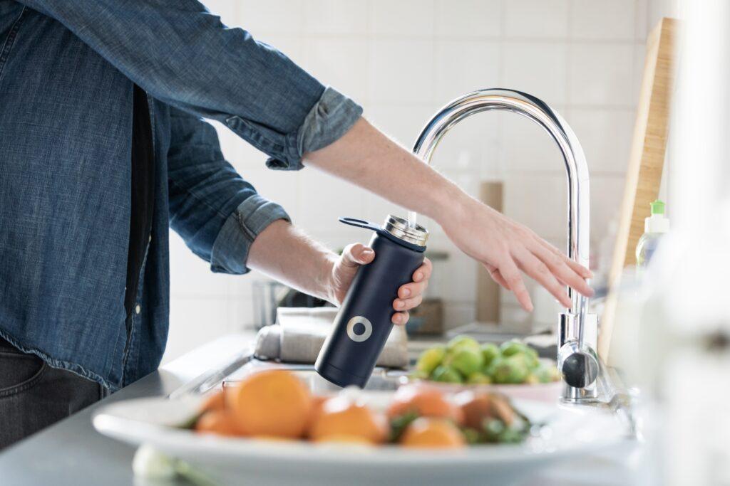 sink with fruit